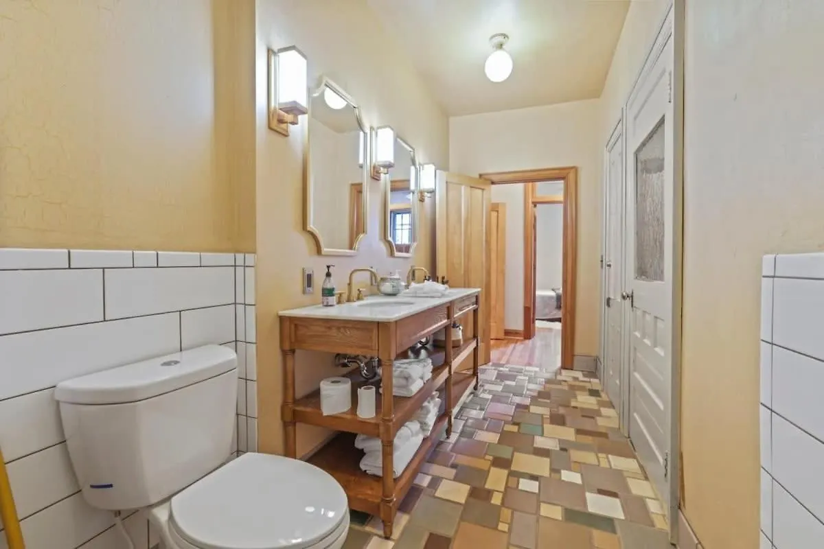 The Urban Oasis - 2 Bedroom - Great Location Columbus