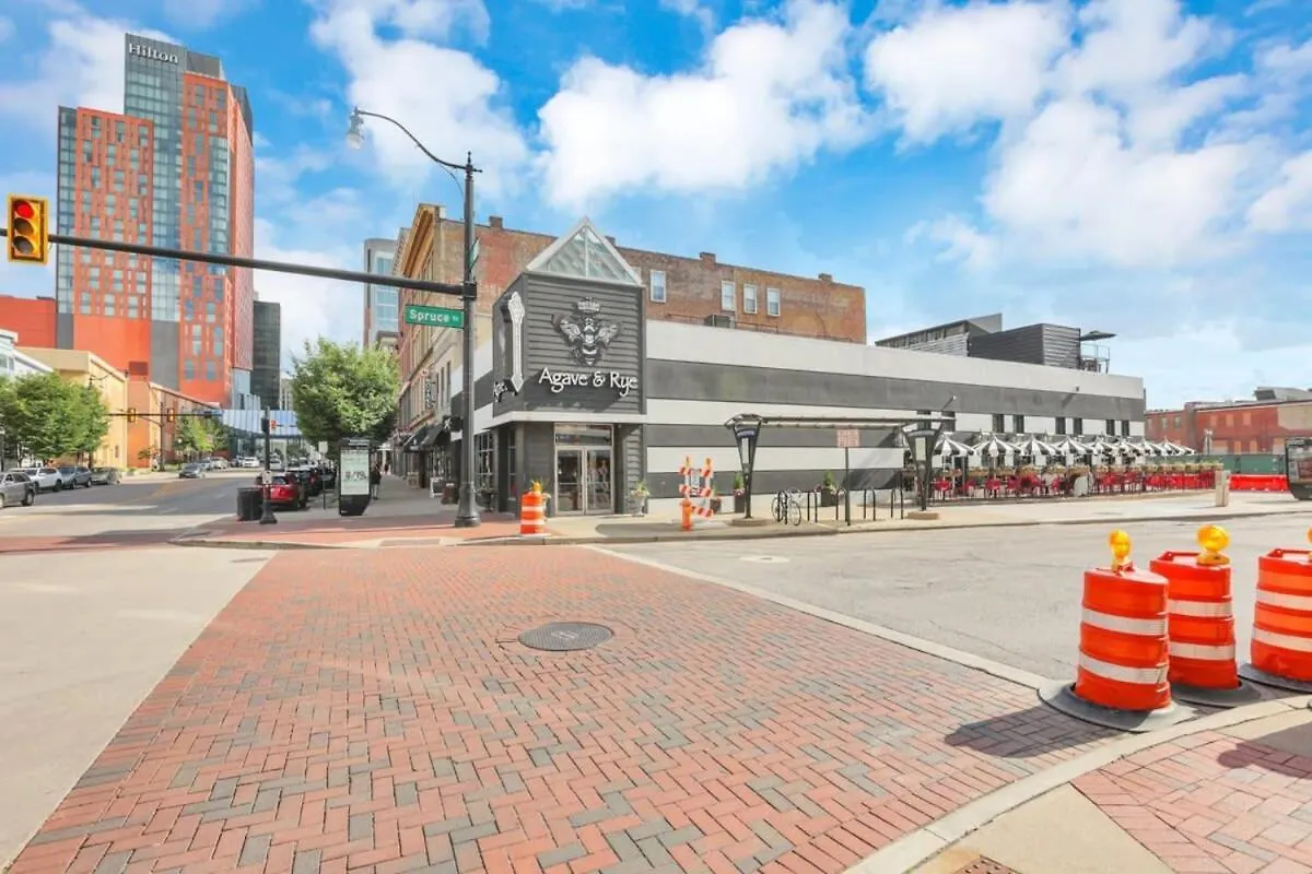 The Urban Oasis - 2 Bedroom - Great Location Columbus Apartament