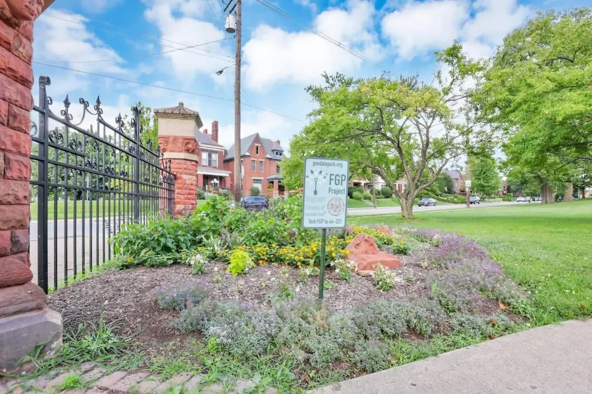 The Urban Oasis - 2 Bedroom - Great Location Columbus Apartament