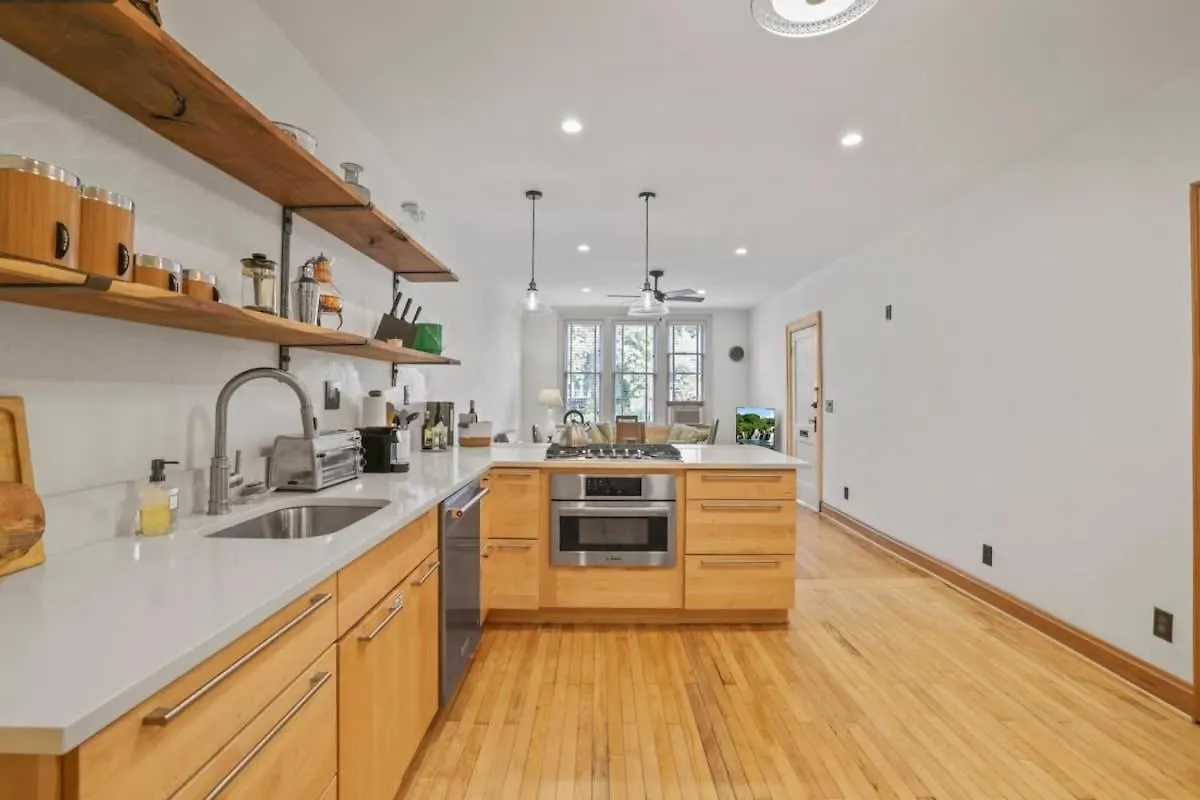 The Urban Oasis - 2 Bedroom - Great Location Columbus